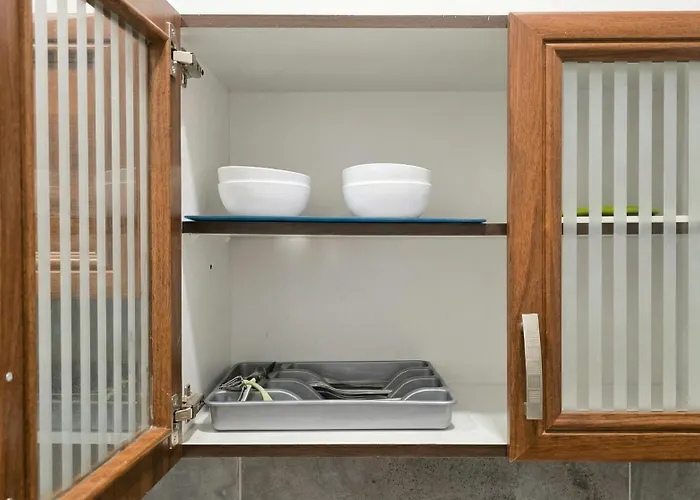 Simple Apt, With Full Kitchen Wiener Stadthalle Апартаменти